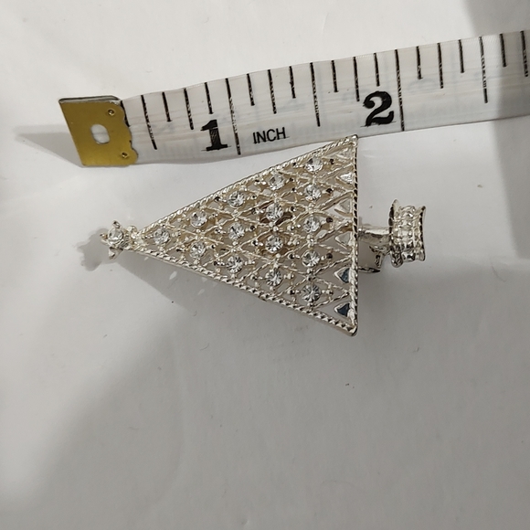 Silver Vintage Christmas Tree Brooch / Pin With Rhinestones - Picture 4 of 6